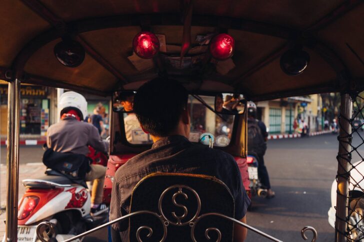 สาเหตุหลักที่ทำให้เศรษฐกิจซบเซา